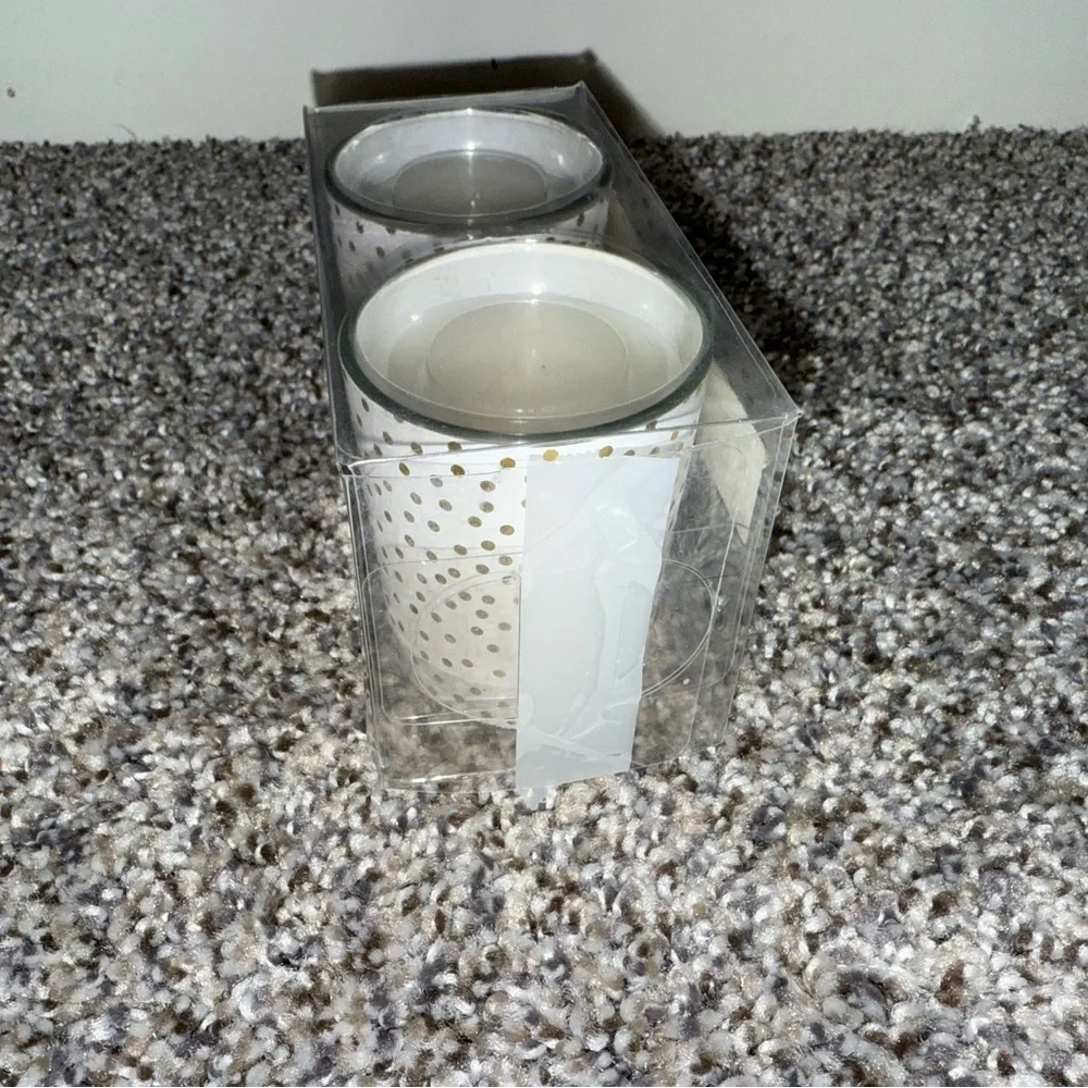 H&M white and gold Polka dots candles NWT